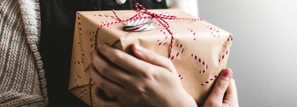 best 50th birthday gifts for her